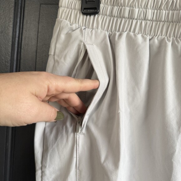 Apana Women's Light Gray Active 7/8 Length Pull-On Athleisure Pants Size Large - Picture 3 of 9